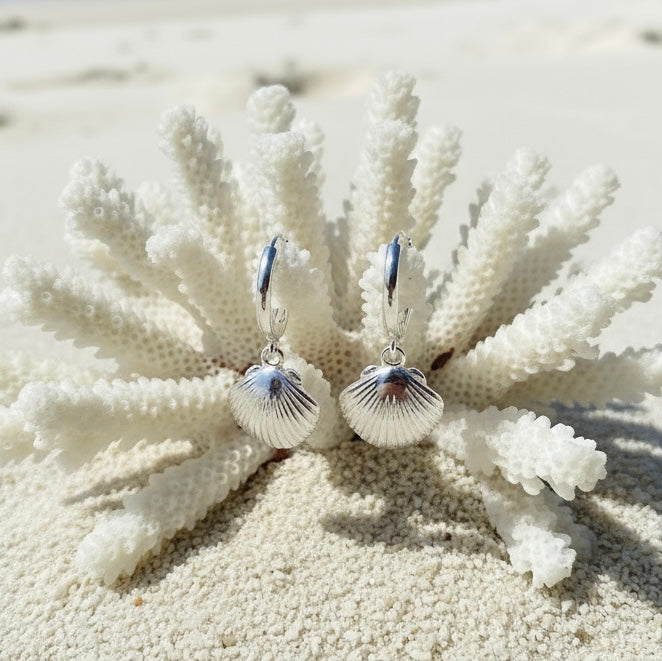 CLAM SHELL HUGGIE EARRINGS
