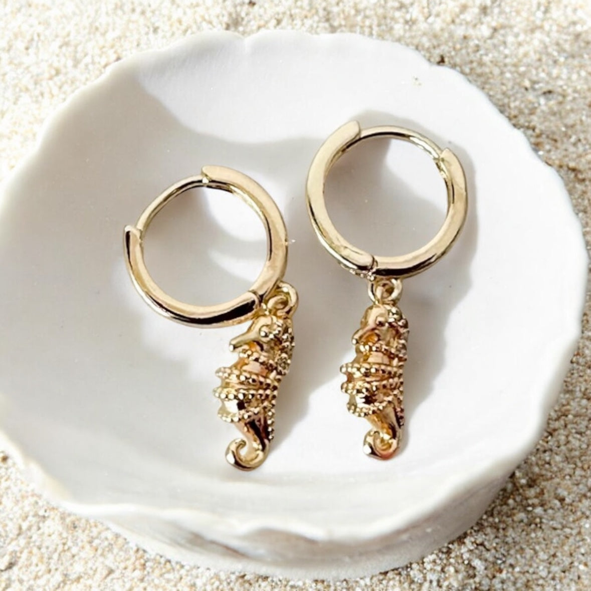 SEAHORSE HUGGIE EARRINGS