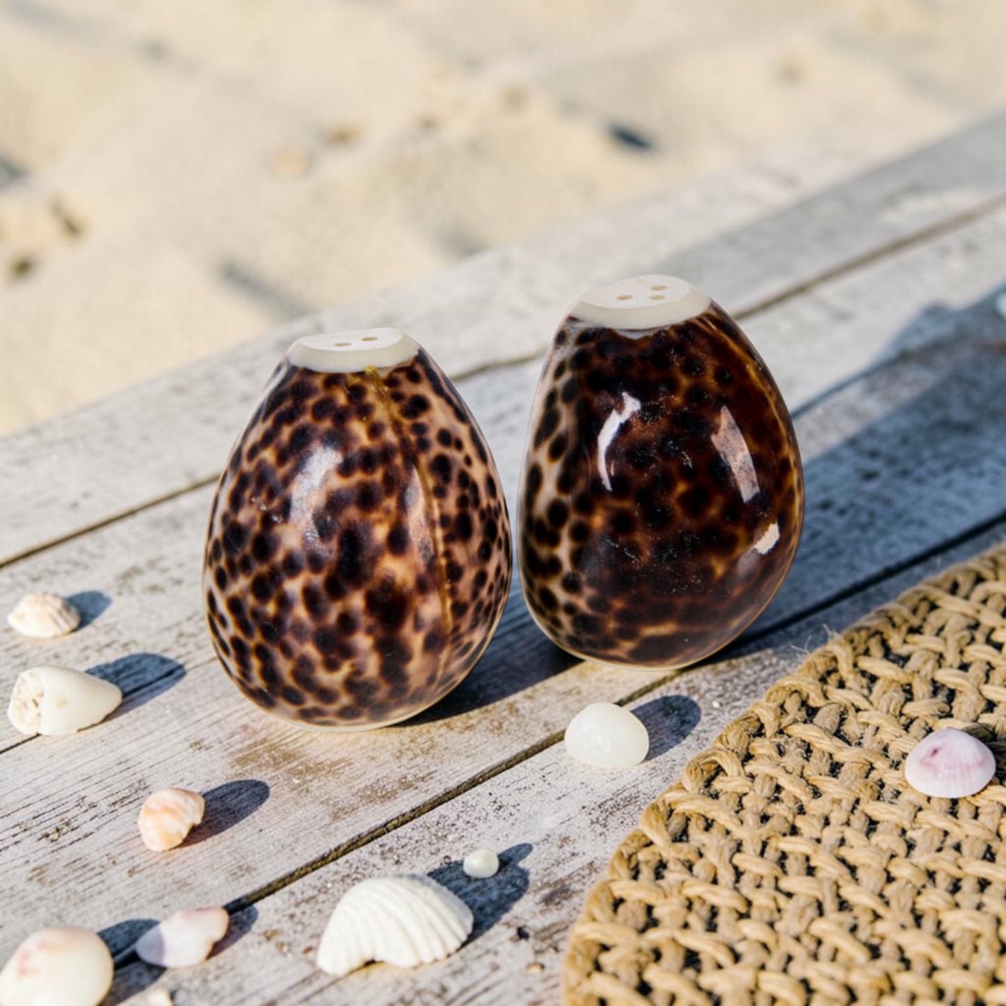 SHELL SALT + PEPPER SHAKERS